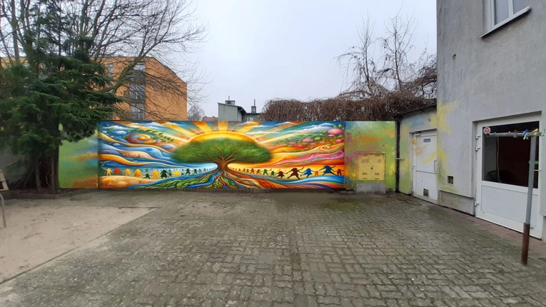Mural w Centrum Kryzysowym Caritas w Koszalinie
