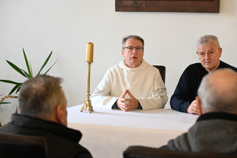 Opolska Caritas przekazuje sprzęt AGD powodzianom
