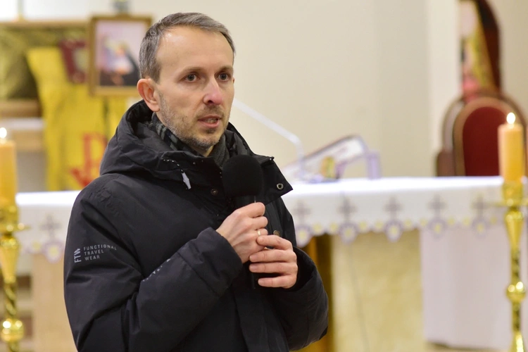 Idziesz z różańcem przez miasto