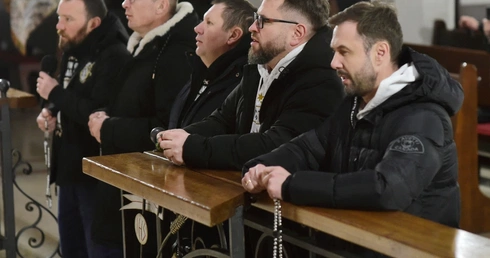 Idziesz z różańcem przez miasto