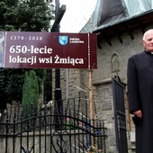 Ks. Józef Trela ze Żmiącej został Sądeczaninem Roku 2024
