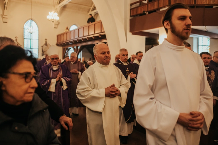 Ostatnie pożegnanie ks. Ludwika Grochowiny