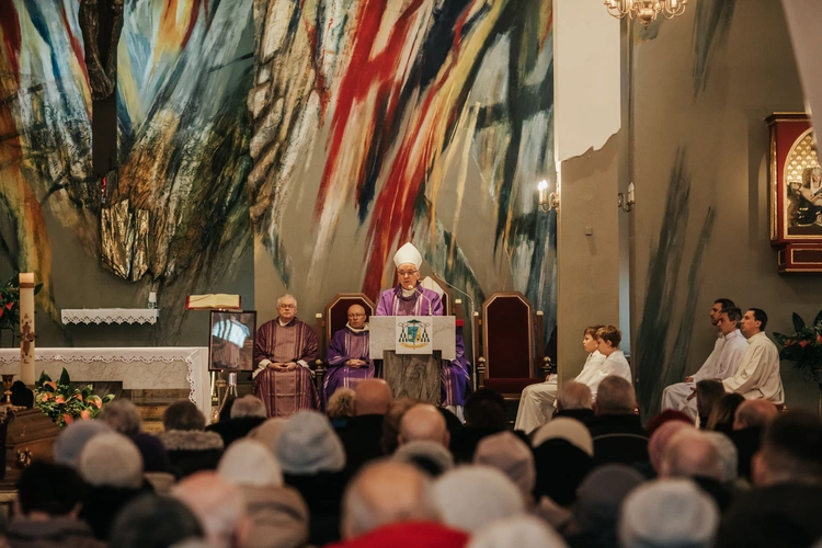 Ostatnie pożegnanie ks. Ludwika Grochowiny