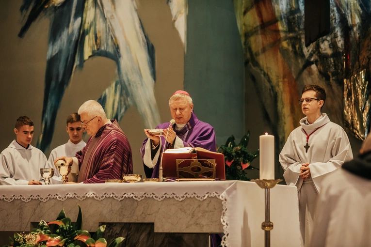 Ostatnie pożegnanie ks. Ludwika Grochowiny