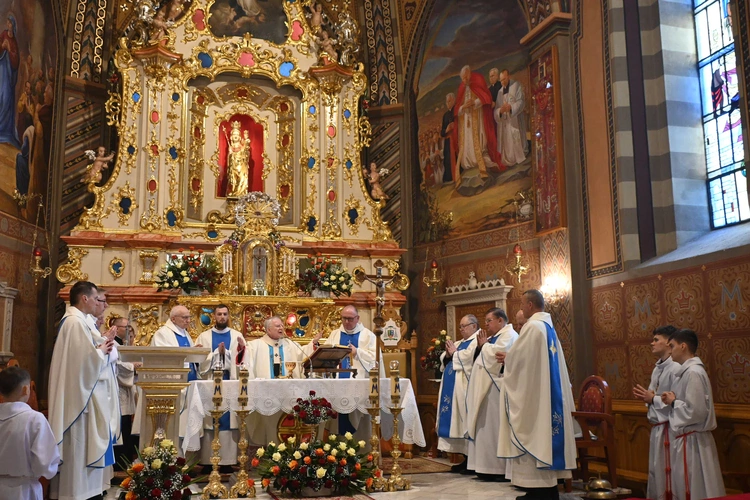 Pielgrzymkowe udogodnienia w Ludźmierzu