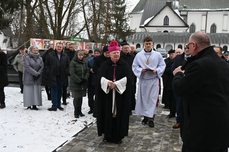 Pielgrzymkowe udogodnienia w Ludźmierzu