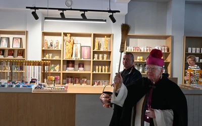 Ludźmierz. Nowoczesny Dom Pielgrzyma już przyjmuje pątników