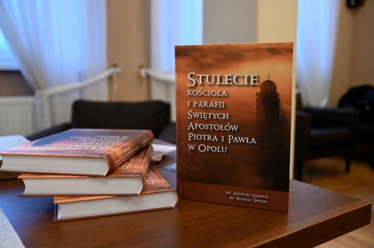 Spotkanie autorskie w parafii Świętych Apostołów Piotra i Pawła w Opolu
