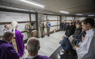 Patriotka, legenda polonistyki, strażniczka wartości