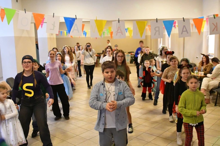 Zabawa karnawałowa z "Urwisami Maryi" w Gorzow Wlkp.