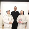 Niebo w kolorze popiołu