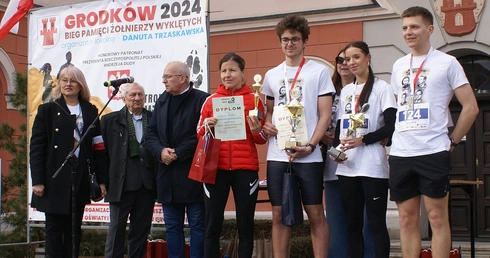 W Grodkowie pobiegną Tropem Wilczym, by przypomnieć losy oddziału "Bartka"