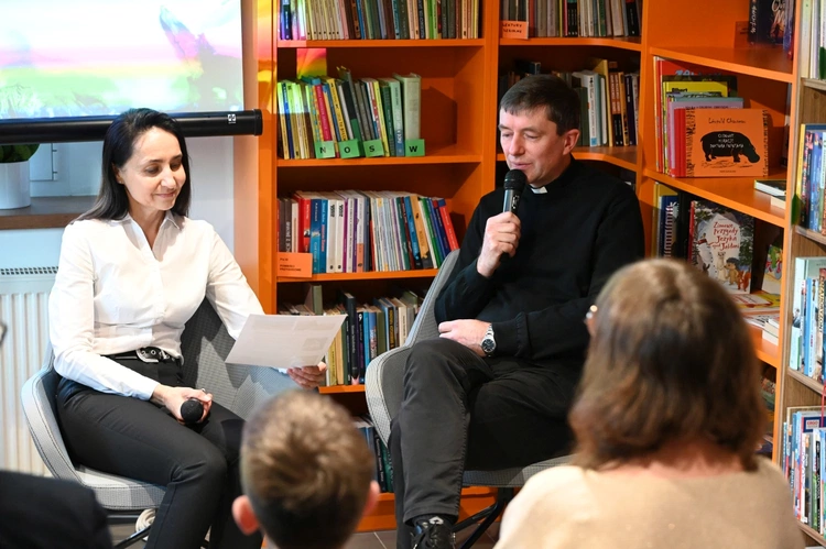 Wystawa górskich fotografii ks. Mariana Bednarka