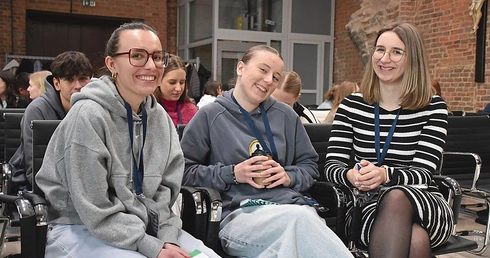 W kolejnej edycji weekendowych warsztatów dla liderów i animatorów wspólnot młodzieżowych archidiecezji gdańskiej wzięło udział ok. 50 młodych osób.