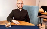 	– Apostołowie od samego początku nie byli ideałami i nie byli nimi nawet na samym końcu. Byli mężczyznami, których Jezus zaprosił do szczególnej relacji – podkreśla ks. Mariusz Maluszczak, prefekt roku propedeutycznego w Wyższym Seminarium Duchownym w Świdnicy.