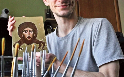	– Nie wyobrażam sobie siedzenia z założonymi rękami  – mówi wrocławianin.