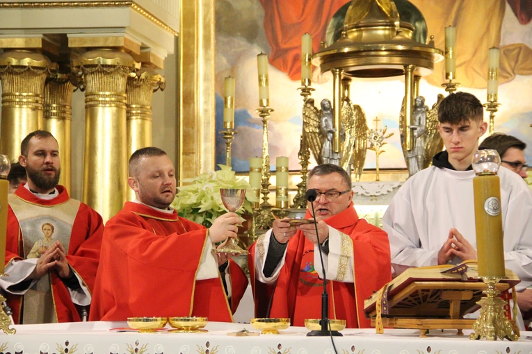Zabawa. Kotwica w sanktuarium bł. Karoliny