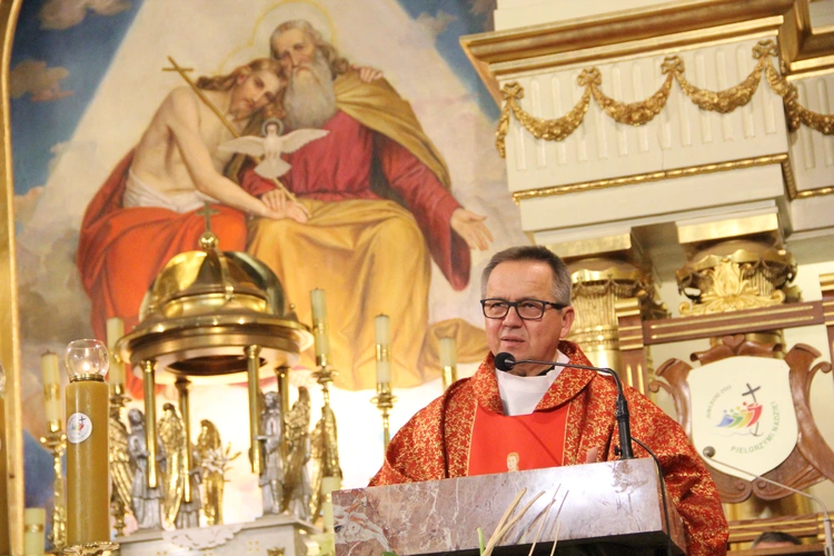 Zabawa. Kotwica w sanktuarium bł. Karoliny