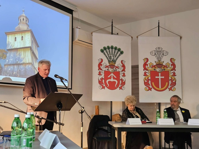 Konferencja o 600-leciu i wystawa zdjęć