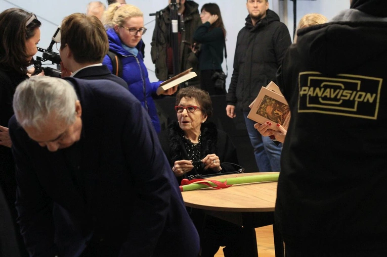 Spotkanie z prof. Dorotą Simonides
