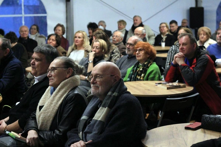 Spotkanie z prof. Dorotą Simonides