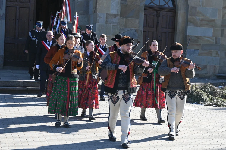 Ku pamięci powstańców