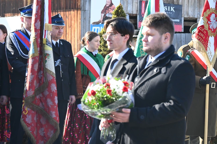 Ku pamięci powstańców