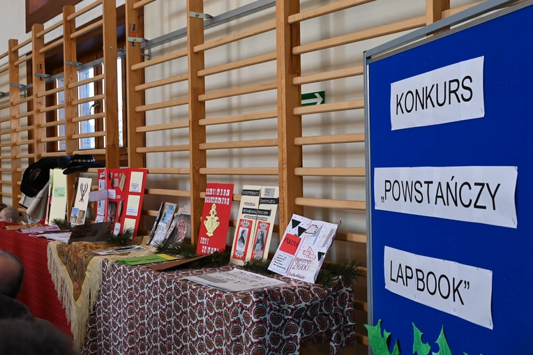 Ku pamięci powstańców