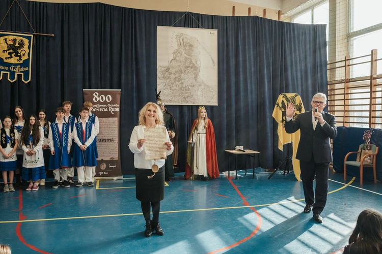 Żywa lekcja historii w SP 8
