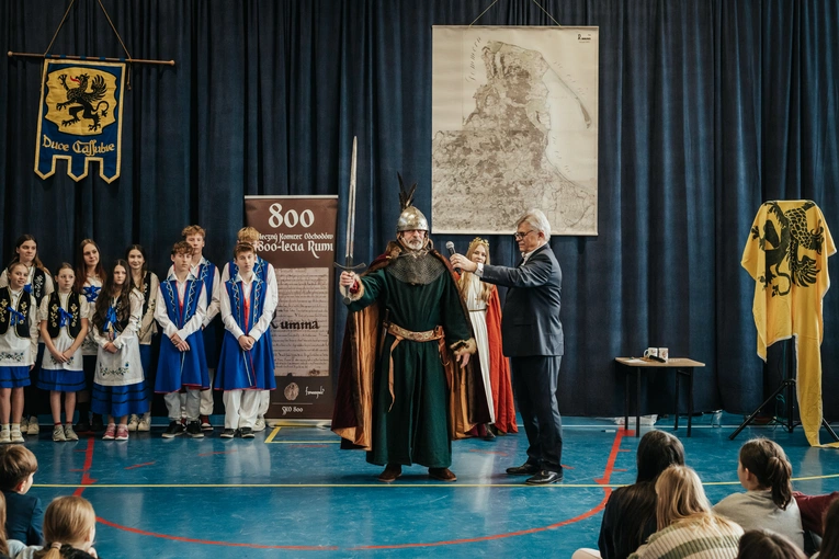 Żywa lekcja historii w SP 8