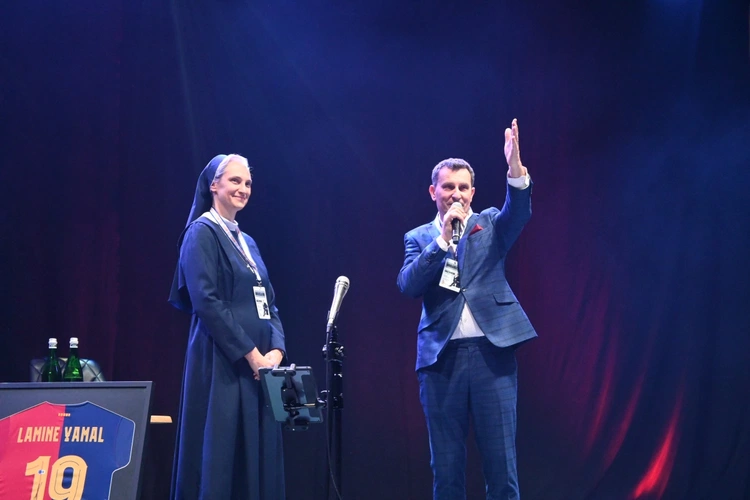 Koncert Sławka Uniatowskiego w Opolu