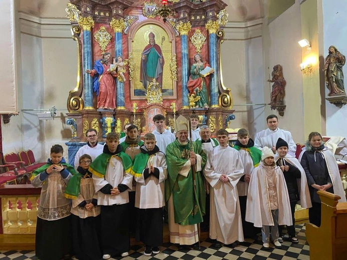 Wnętrze zabytkowej świątyni w Kotli odzyskało dawny blask