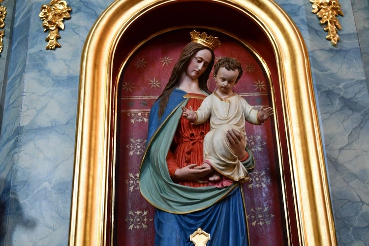 Wnętrze zabytkowej świątyni w Kotli odzyskało dawny blask