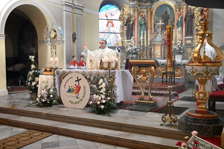 Adoracja Najświętszego Sakramentu w Grobnikach