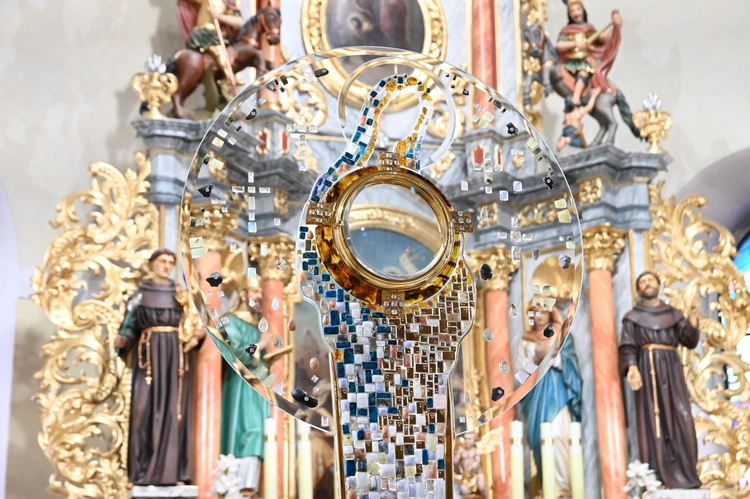 Adoracja Najświętszego Sakramentu w Grobnikach