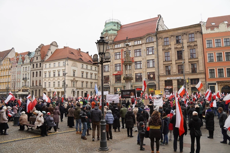 Manifestacja "Tak dla edukacji, nie dla deprawacji"