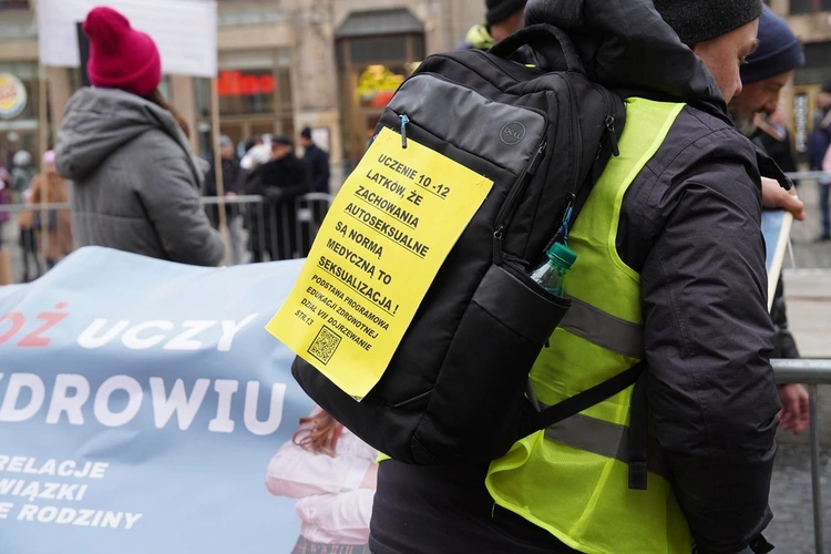 Manifestacja "Tak dla edukacji, nie dla deprawacji"