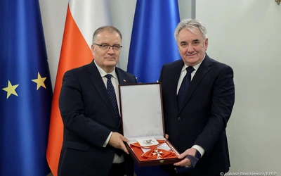 Za odwagę i ofiarność