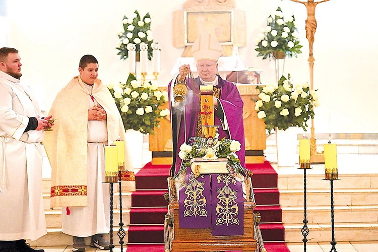 Celebracji przewodniczył biskup pomocniczy archidiecezji gdańskiej.