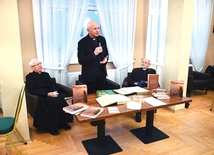 	Spotkanie z autorami książki odbyło się 15 lutego.