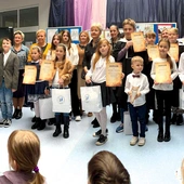 	Wręczenie nagród i wyróżnień uczestnikom konkursu. 
