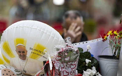 Środowy poranny komunikat o stanie papieża i południowy nowy biuletyn prasowy
