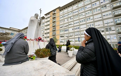 Krótki komunikat o stanie papieża Franciszka