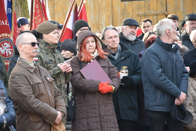 Zielona Ciechanowska. Upamiętnienie żołnierzy wyklętych
