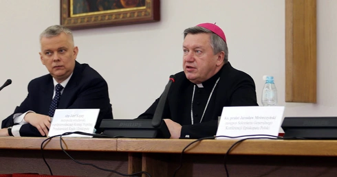 Abp Kupny: To wstyd, ale w sprawie religii odwołamy się do instytucji międzynarodowych