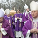Pogrzeb bp. Kazimierza Romaniuka, cz. 2