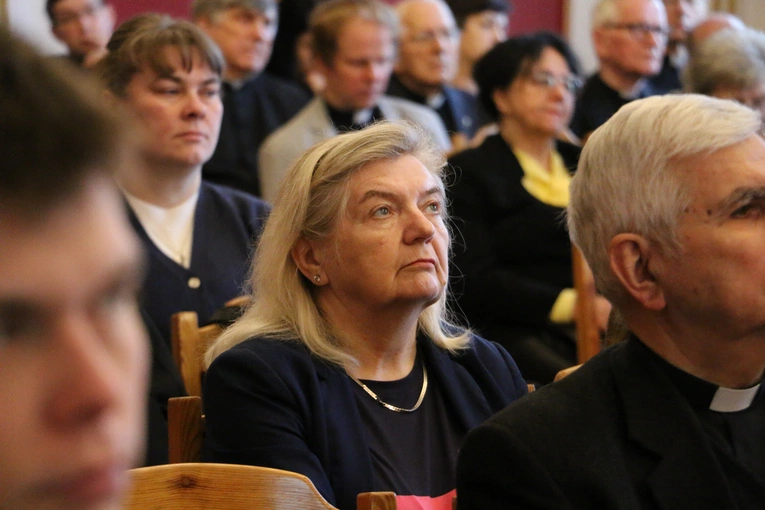 Płock. Konferencja naukowa dedykowana bp. Romanowi Marcinkowskiemu