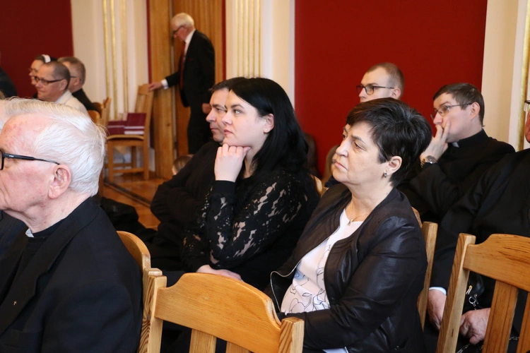 Płock. Konferencja naukowa dedykowana bp. Romanowi Marcinkowskiemu