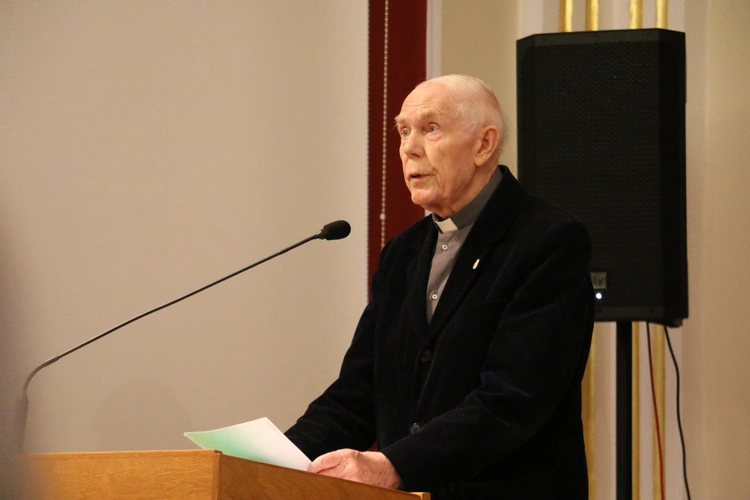 Płock. Konferencja naukowa dedykowana bp. Romanowi Marcinkowskiemu
