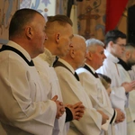 Mława. Konsekrecja ołtarza w parafii pw. św. Stanisława BM - cz. I